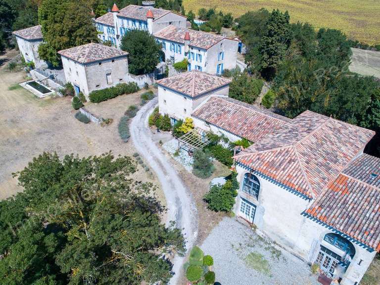 Château Castelnaudary - 11 chambres - 880m²