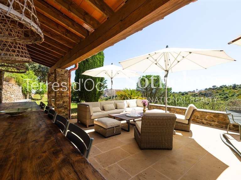 House Castelnou - 6 bedrooms - 340m²