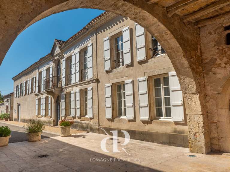 Maison Castelsagrat - 5 chambres - 330m²