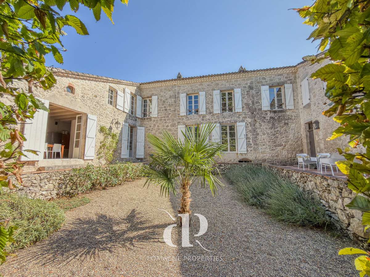 Maison Castelsagrat