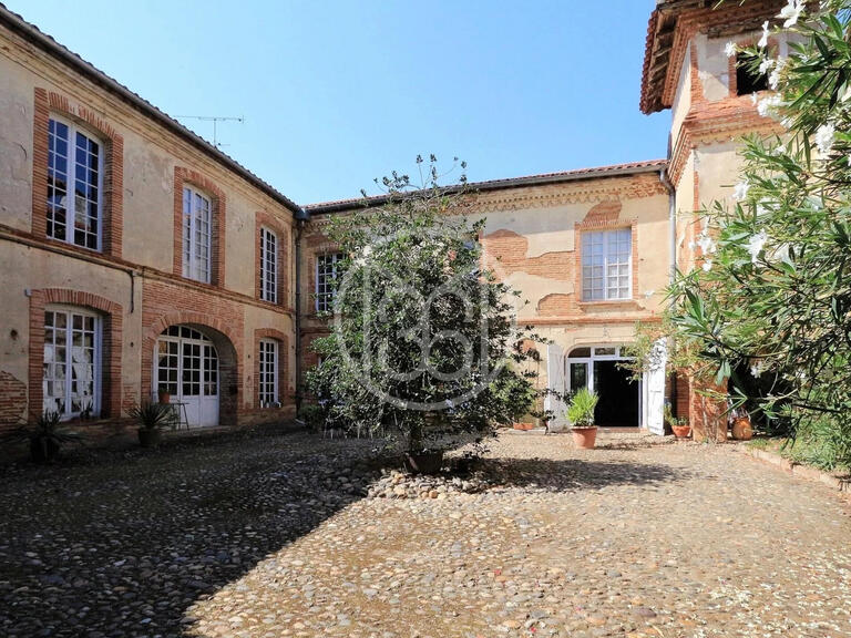Vente Hôtel particulier Castelsarrasin - 8 chambres