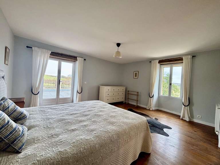 Maison Castéra-Verduzan - 4 chambres - 330m²