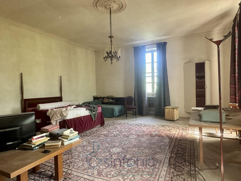 Vente Maison Castillon-du-Gard - 6 chambres