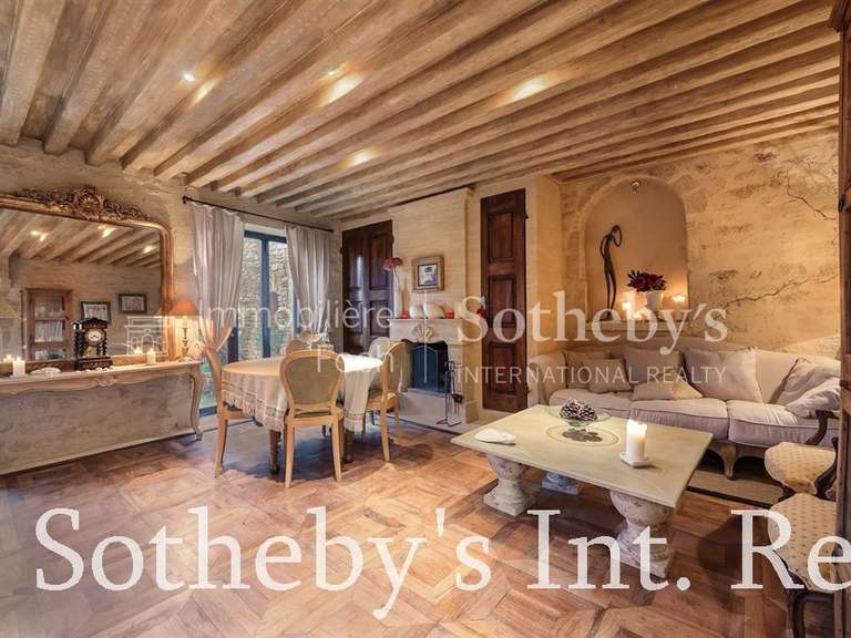 House Castillon-du-Gard - 5 bedrooms - 377m²