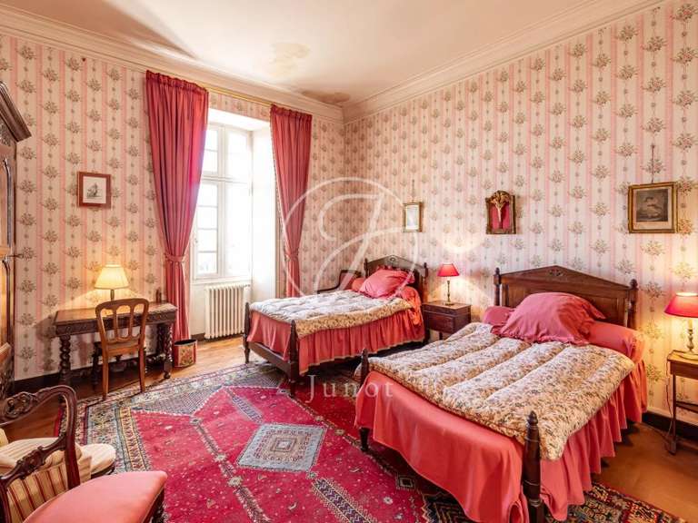 Château Castillon-la-Bataille - 8 chambres - 1749m²