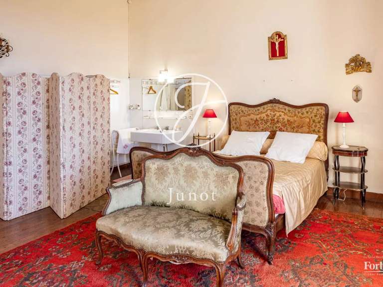 Castle Castillon-la-Bataille - 8 bedrooms - 1749m²