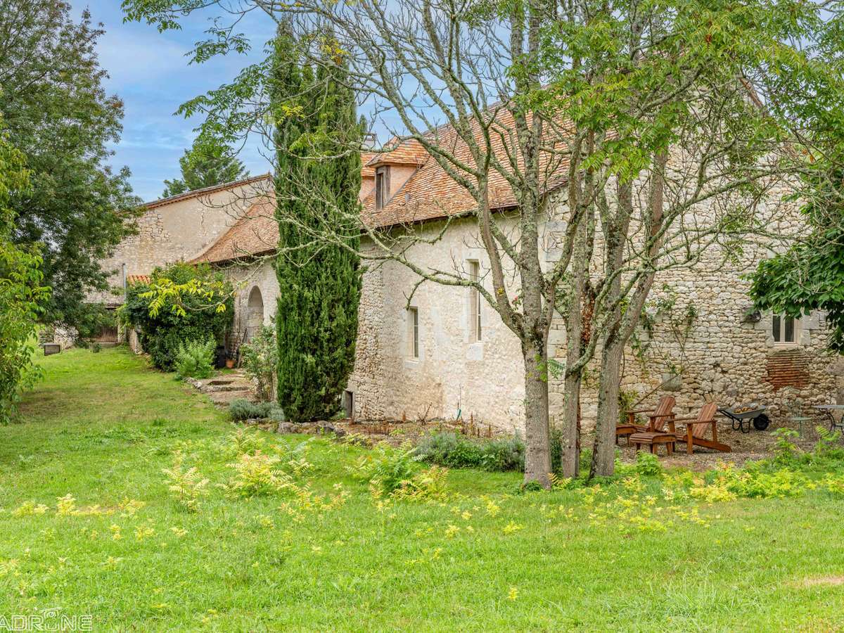 Maison Castillonnès