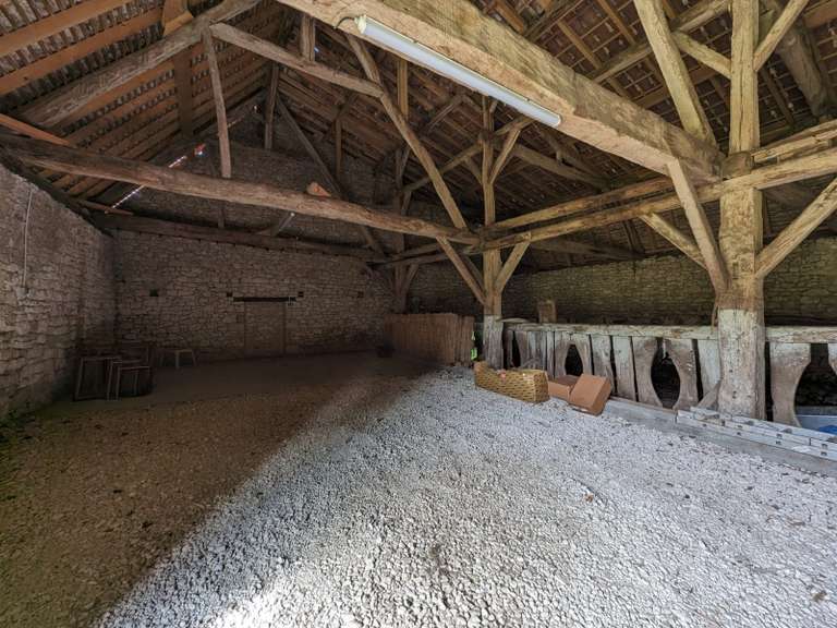 Maison Castillonnès - 5 chambres - 240m²