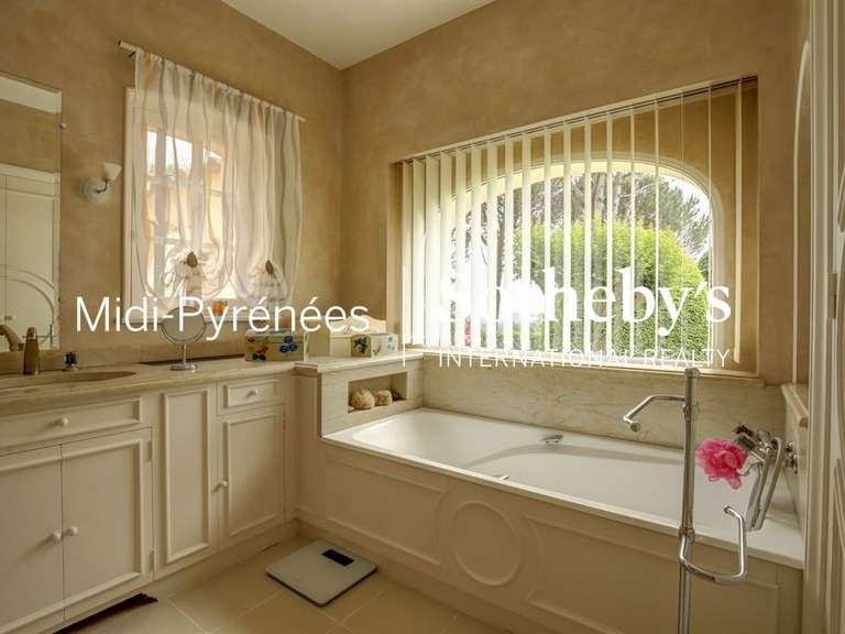 Maison Castres - 5 chambres - 355m²