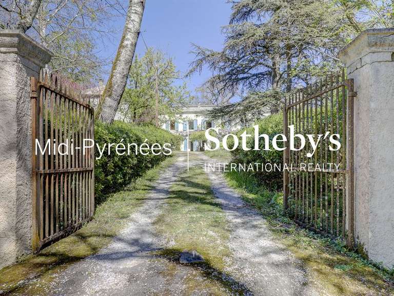 Maison Castres - 5 chambres - 355m²