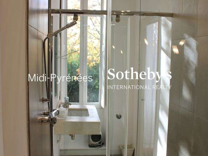 House Castres - 5 bedrooms - 385m²