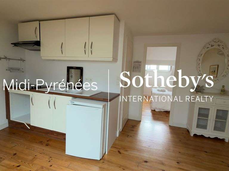 House Castres - 5 bedrooms - 385m²