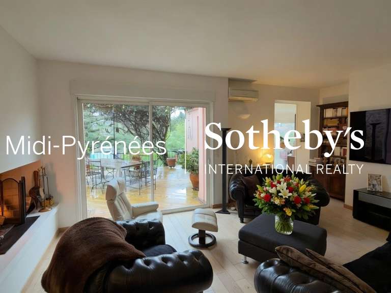 House Castres - 5 bedrooms - 385m²