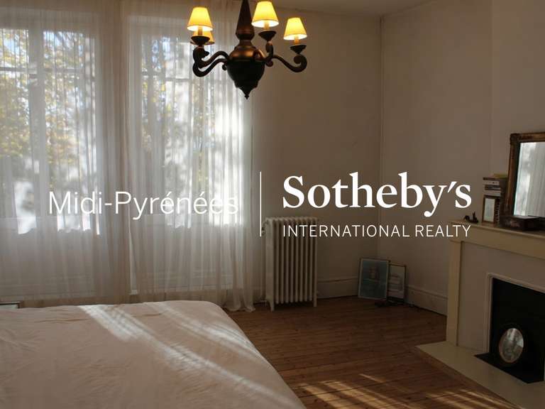 House Castres - 5 bedrooms - 385m²