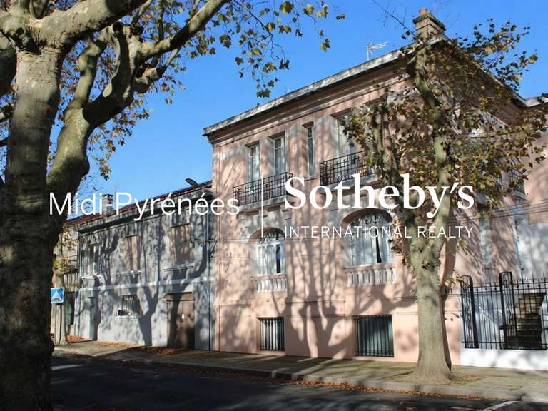 House Castres - 5 bedrooms - 385m²