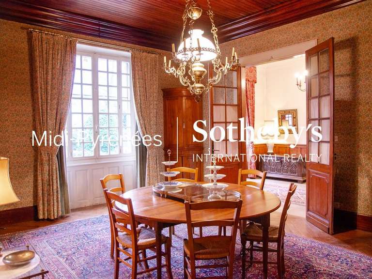 House Castres - 10 bedrooms - 500m²