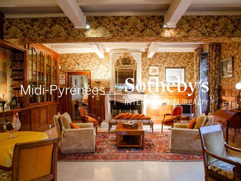 House Castres - 10 bedrooms - 500m²