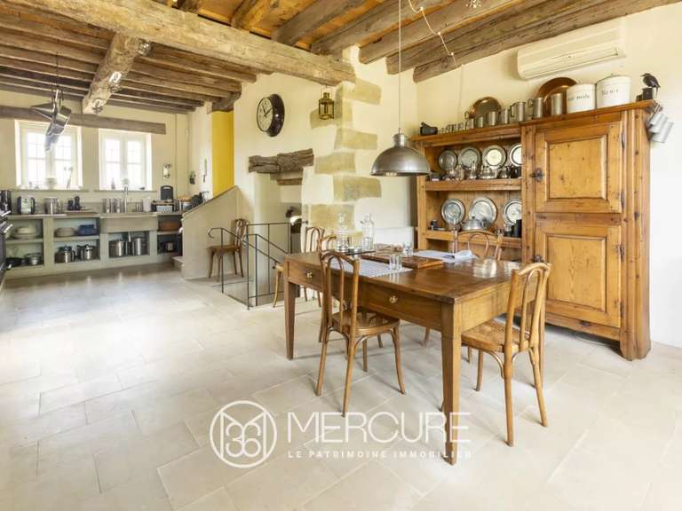 Propriété Castres - 3 chambres - 246m²