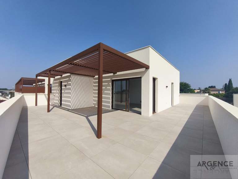 Appartement Castries - 2 chambres - 96m²