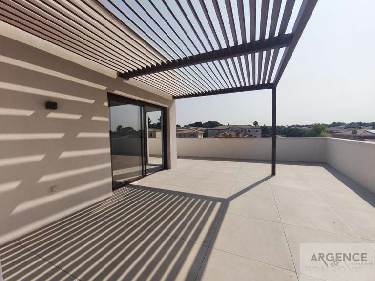 Appartement Castries - 2 chambres - 96m²