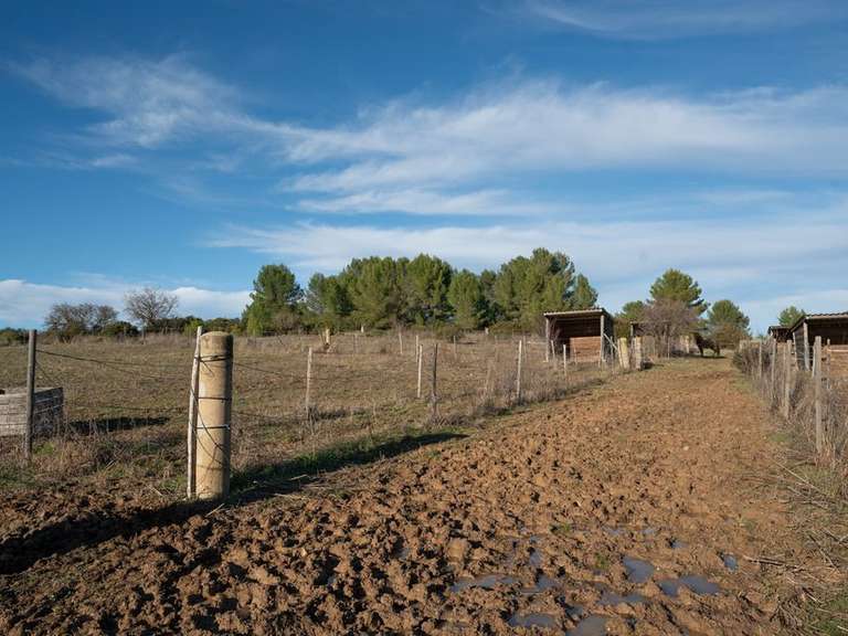 Maison Castries - 3 chambres - 342m²