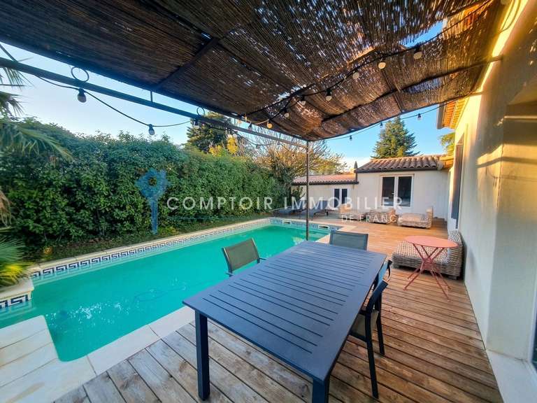 Maison Castries - 4 chambres - 151m²