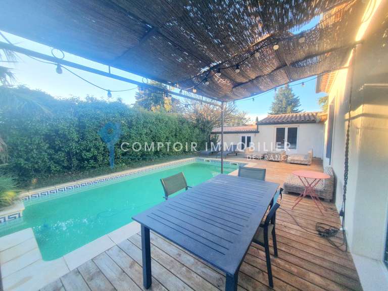 House Castries - 4 bedrooms - 151m²