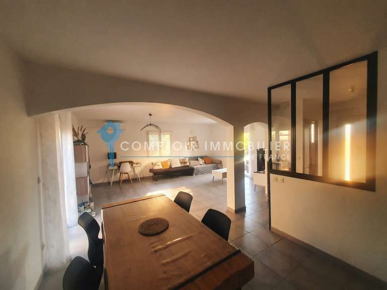 Maison Castries - 3 chambres - 104m²