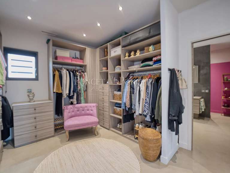Maison Castries - 5 chambres - 220m²