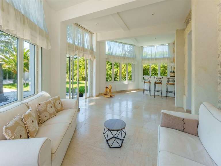Maison Castries - 4 chambres - 209m²