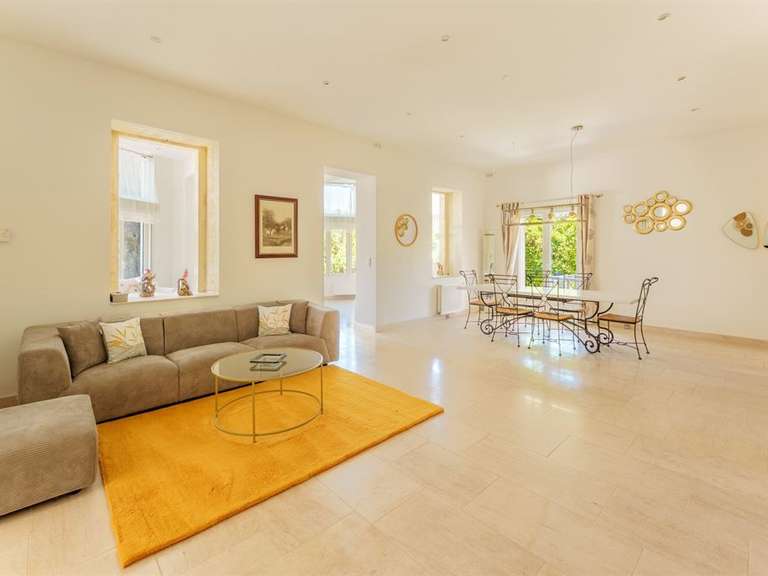 Maison Castries - 4 chambres - 209m²