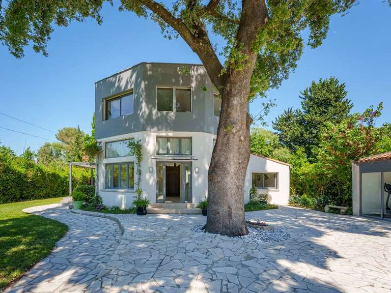 Maison Castries - 4 chambres - 209m²