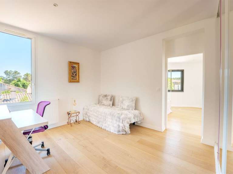 Maison Castries - 4 chambres - 209m²