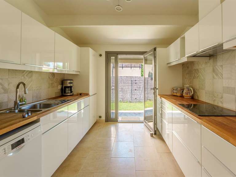 Maison Castries - 4 chambres - 209m²
