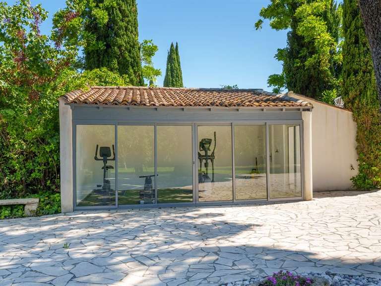 Maison Castries - 4 chambres - 209m²