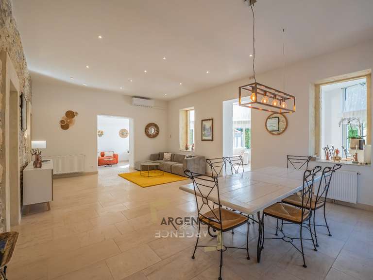 Maison Castries - 4 chambres - 209m²