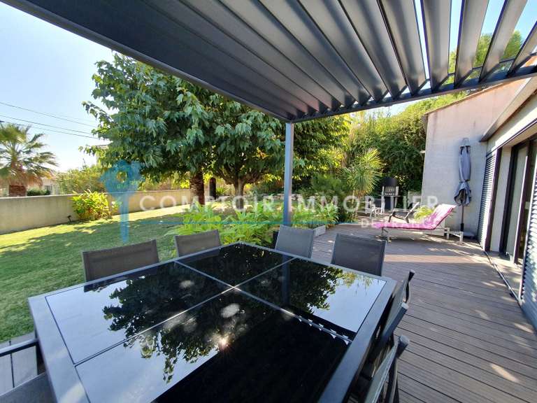 Villa Castries - 5 chambres - 193m²