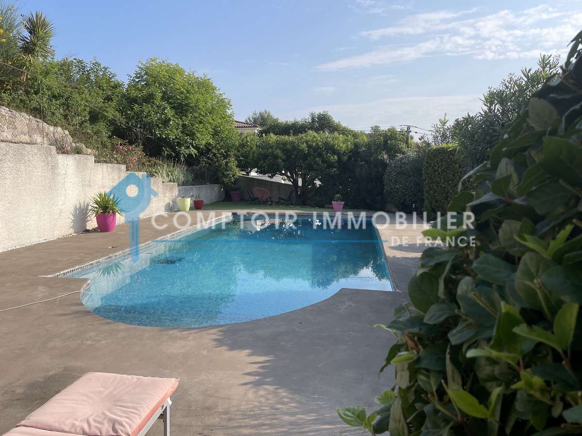 Villa Castries