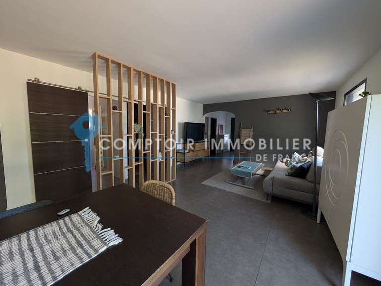 Villa Castries - 5 bedrooms - 193m²