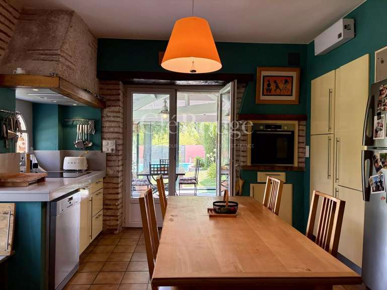 Maison Caumont-sur-Garonne - 5 chambres - 261m²