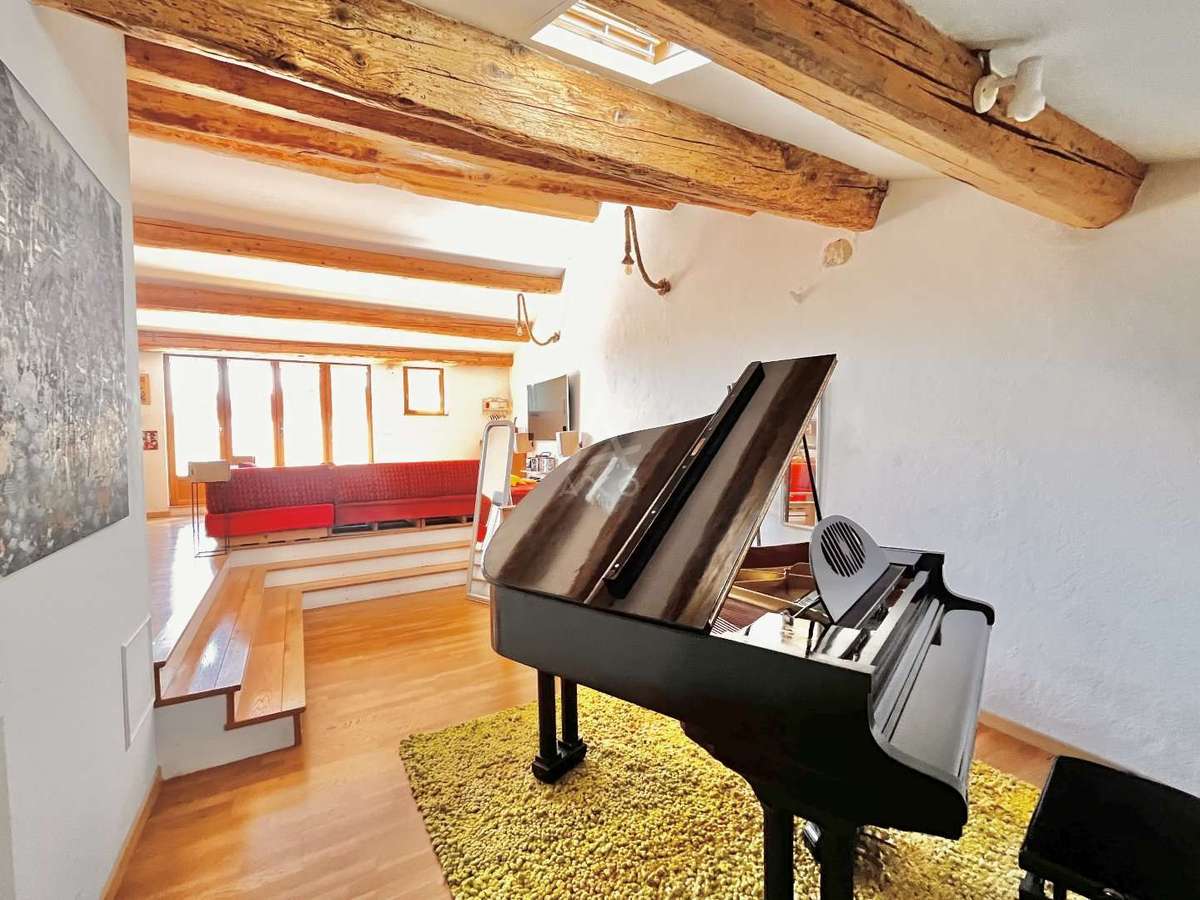 Maison Caux