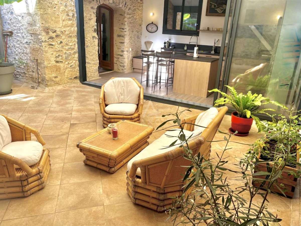 Maison Caux