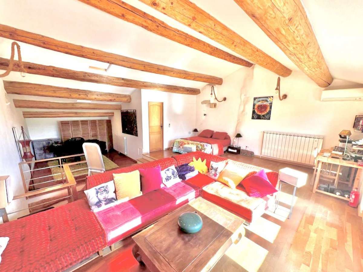 Maison Caux