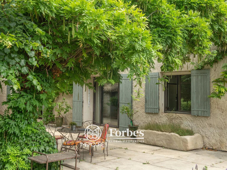 Maison Cavaillon - 6 chambres - 188m²