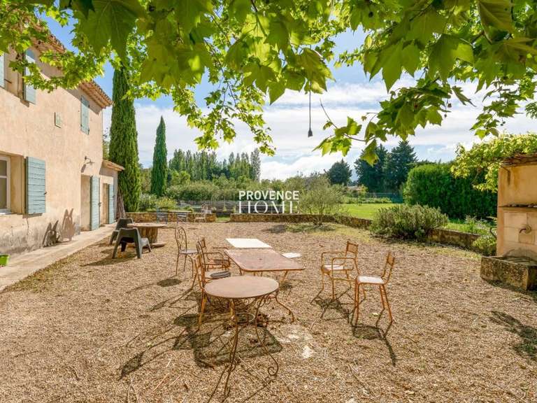 House Cavaillon - 9 bedrooms - 340m²
