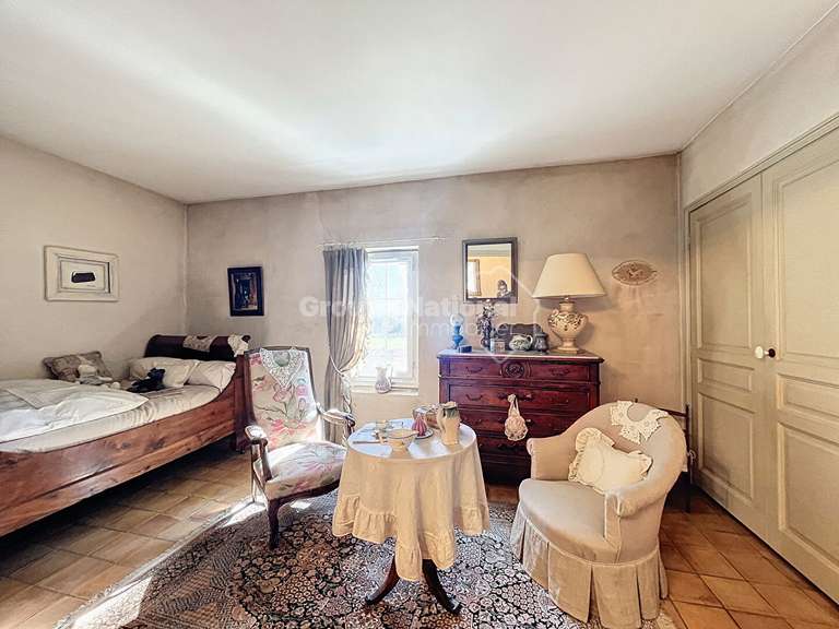 Maison Cavaillon - 6 chambres - 435m²