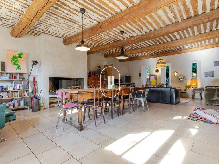 Maison Cavaillon - 9 chambres - 340m²