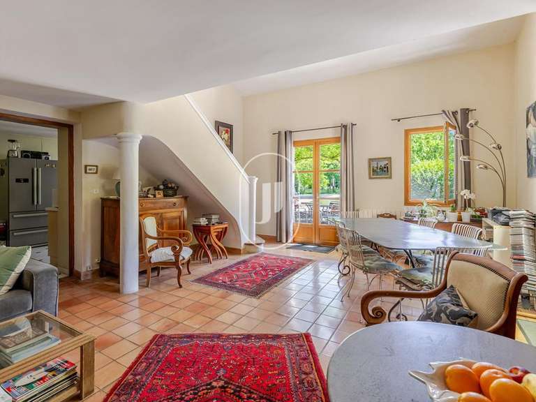 Maison Cavaillon - 3 chambres - 162m²