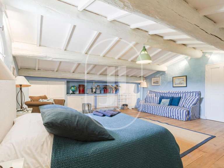 Maison Cavaillon - 7 chambres - 504m²