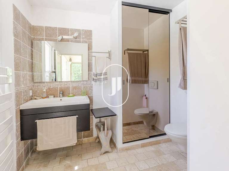 Maison Cavaillon - 3 chambres - 173m²